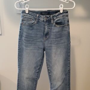 Judy Blue Light Blue Boyfriend Fit Skinny Jeans Sz 1 / 25 in Like New Condition